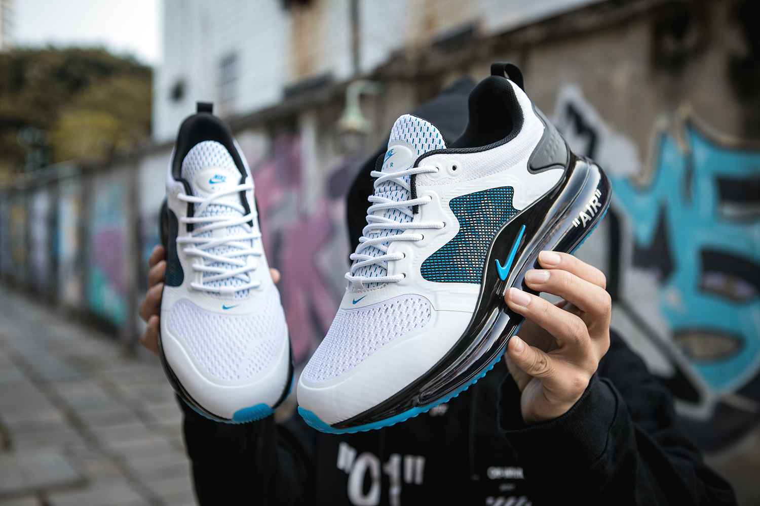 Nike Air Max 720 White Blue Black Running Shoes
